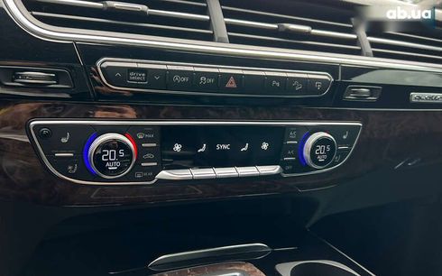 Audi Q7 2017 - фото 11