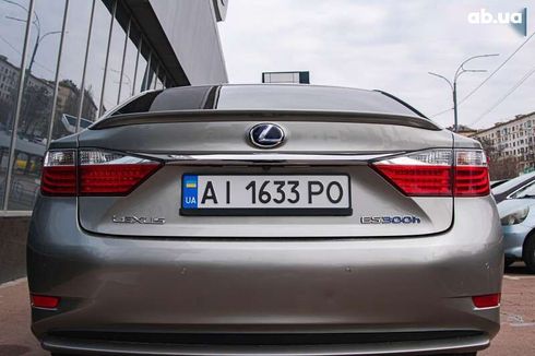 Lexus ES 2015 - фото 11