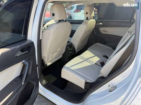Volkswagen Tiguan Allspace 2018 - фото 14