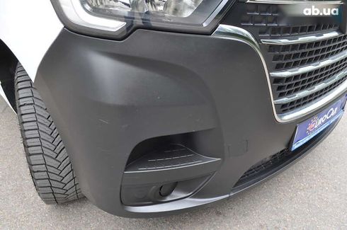 Renault Master 2020 - фото 22