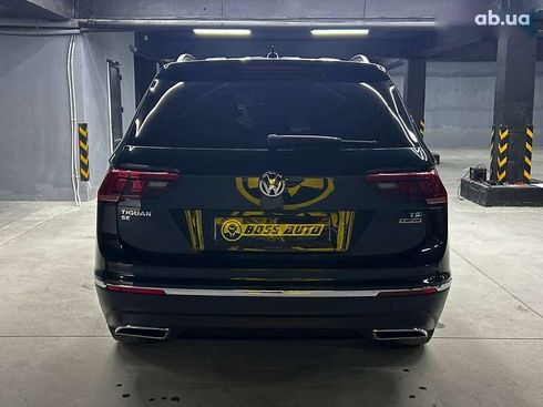 Volkswagen Tiguan 2017 - фото 5