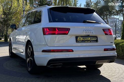 Audi Q7 2017 - фото 5
