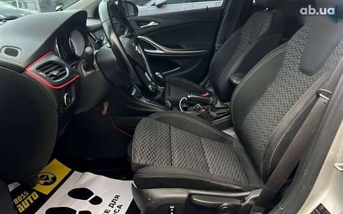 Opel Astra 2018 - фото 11