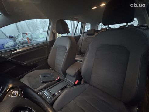 Volkswagen Golf 2019 - фото 11