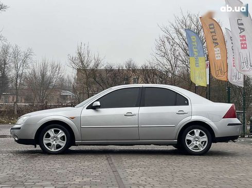 Ford Mondeo 2001 - фото 12