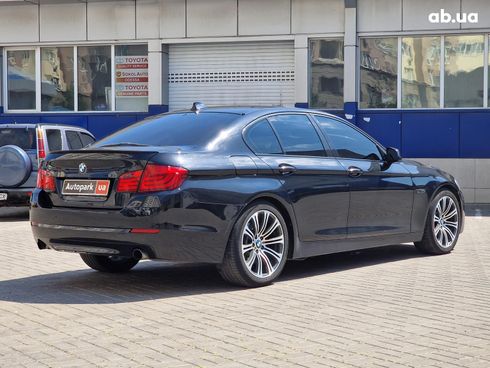 BMW 5 серия 2011 черный - фото 9