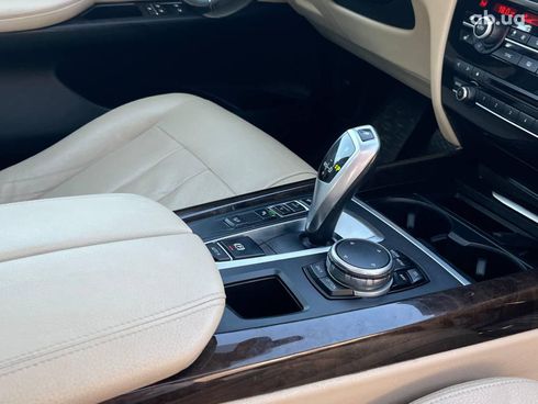 BMW X5 2016 белый - фото 17