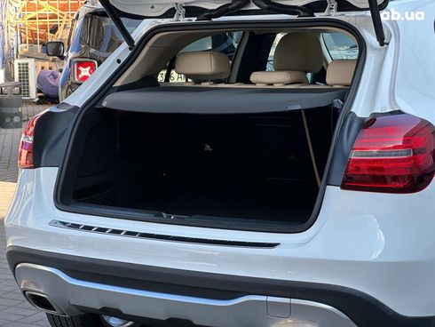 Mercedes-Benz GLA-Класс 2019 белый - фото 16
