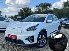Продаж вживаних Kia Niro 2021 року у Львові - купити на Автобазарі