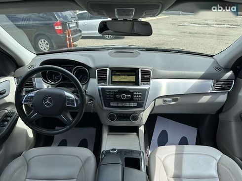 Mercedes-Benz M-Класс 2012 - фото 16