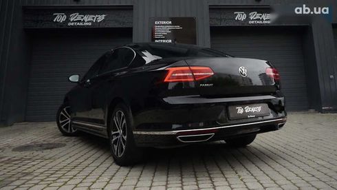 Volkswagen Passat 2018 - фото 11