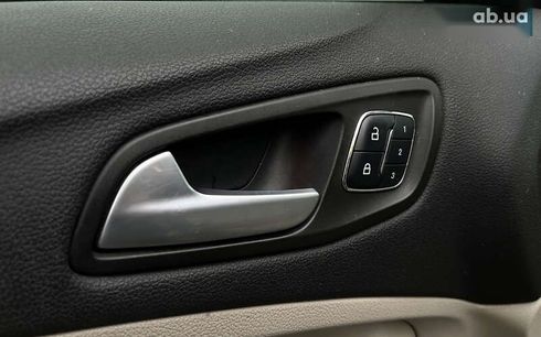 Ford Escape 2016 - фото 18