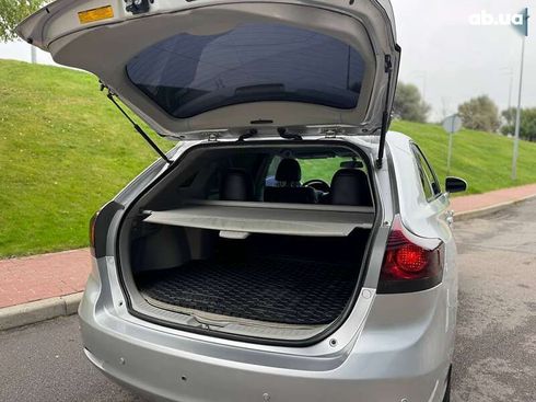 Toyota Venza 2010 - фото 30