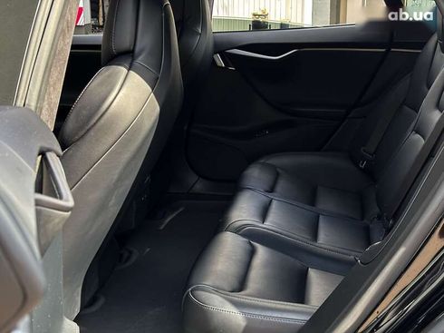 Tesla Model S 2020 - фото 16