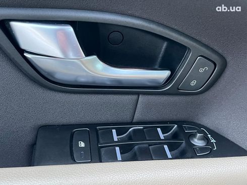 Land Rover Range Rover Evoque 2016 белый - фото 29