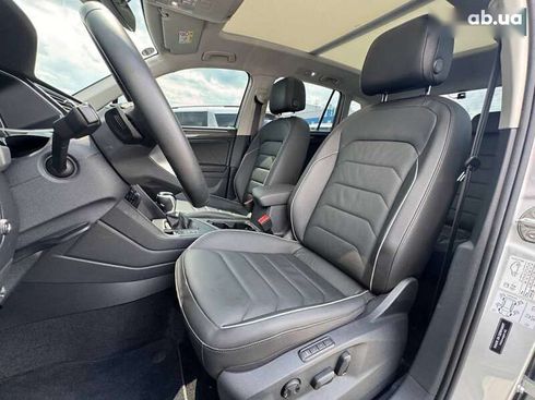 Volkswagen Tiguan 2022 - фото 24