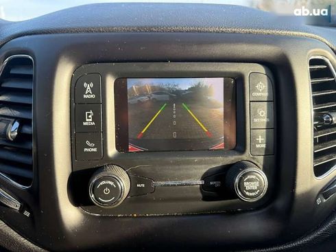 Jeep Compass 2018 - фото 19