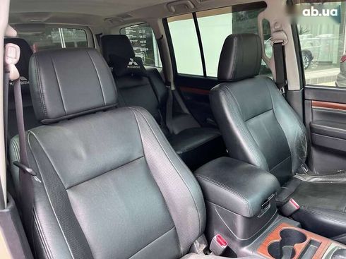 Mitsubishi Pajero 2012 - фото 27