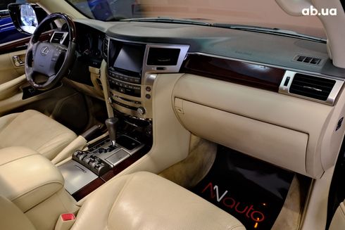 Lexus LX 2014 черный - фото 7