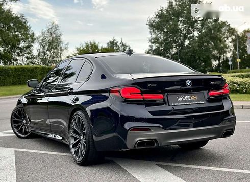 BMW 5 серия 2018 - фото 14