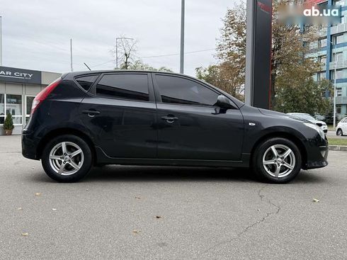 Hyundai i30 2010 - фото 8