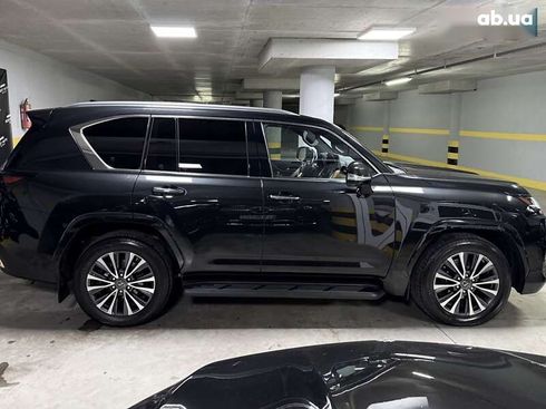 Lexus LX 2022 - фото 7