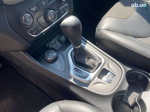Jeep Cherokee 2017 - фото 19