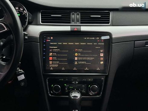 Skoda Superb 2013 - фото 18