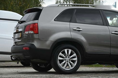 Kia Sorento 2010 - фото 13