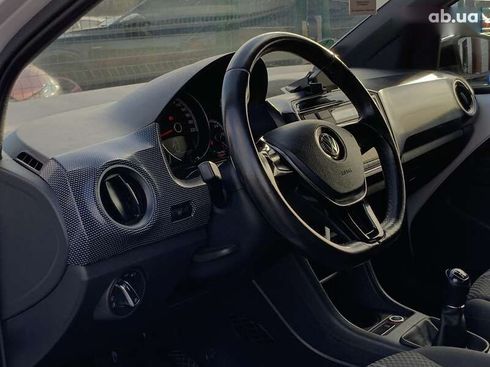 Volkswagen UP! 2016 - фото 24