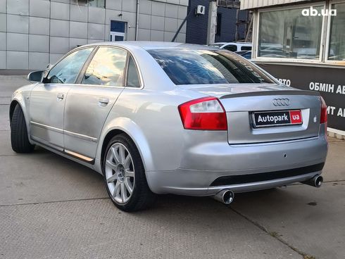 Audi A4 2002 серый - фото 13