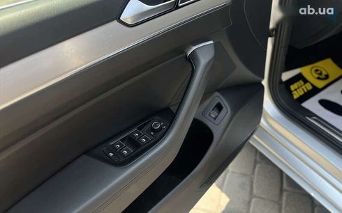 Volkswagen Passat 2015 - фото 19