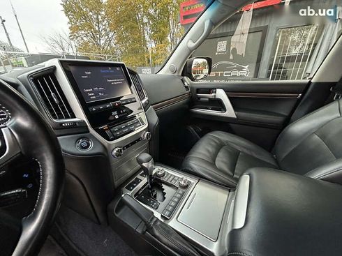 Toyota Land Cruiser 2016 - фото 24
