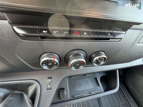 Renault Master 2021 - фото 22
