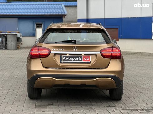 Mercedes-Benz GLA-Класс 2017 бежевый - фото 6