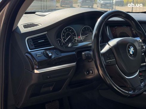 BMW 5 серия 2017 серый - фото 27