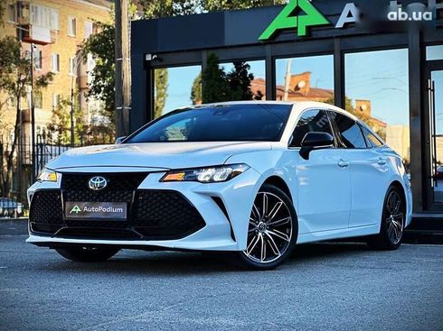 Toyota Avalon 2018 - фото 4