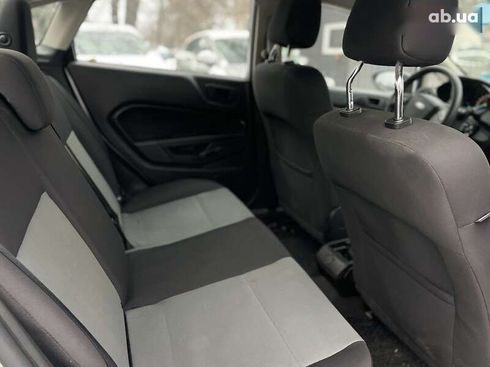 Ford Fiesta 2016 - фото 22