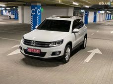Продажа б/у Volkswagen Tiguan 2015 года - купить на Автобазаре