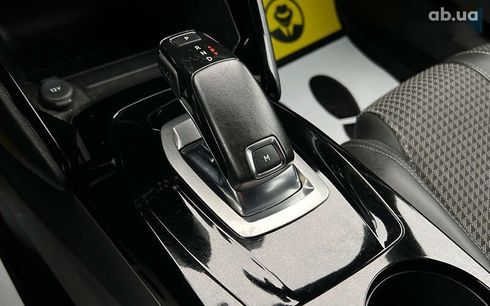 Peugeot 2008 2020 - фото 17
