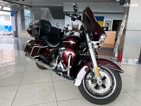 Harley-Davidson FLHX 2018 красный - фото 9