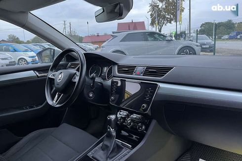 Skoda Superb 2019 - фото 28