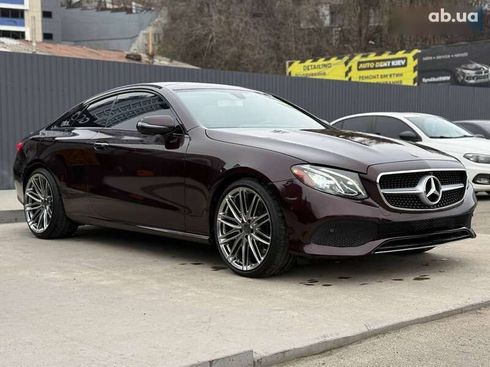 Mercedes-Benz E-Класс 2018 - фото 3