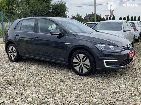 Volkswagen e-Golf 2020 - фото 18