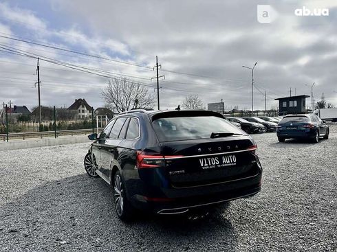 Skoda Superb 2019 - фото 10