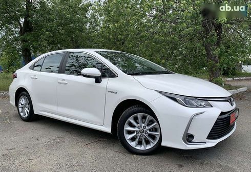 Toyota Corolla 2020 - фото 13