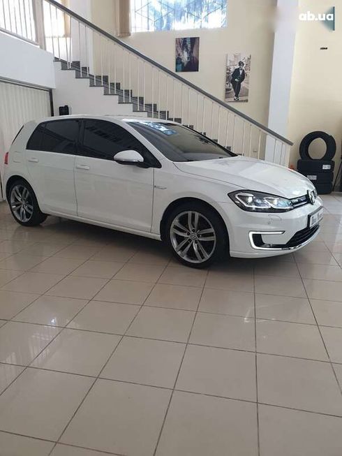 Volkswagen e-Golf 2017 - фото 3