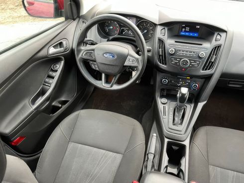 Ford Focus 2015 красный - фото 6