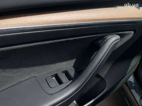 Tesla Model 3 2023 - фото 13