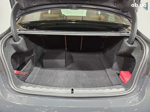 BMW 3 серия 2025 - фото 13